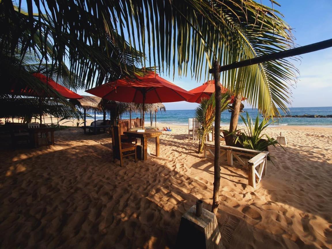 Blue Horizon Beach Hotel Tangalle Εξωτερικό φωτογραφία
