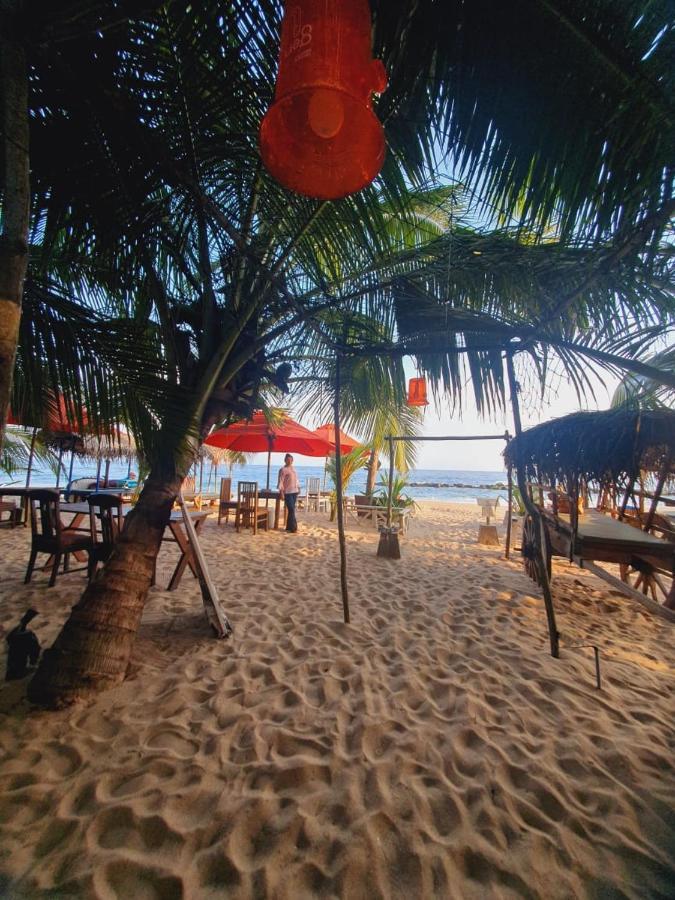 Blue Horizon Beach Hotel Tangalle Εξωτερικό φωτογραφία