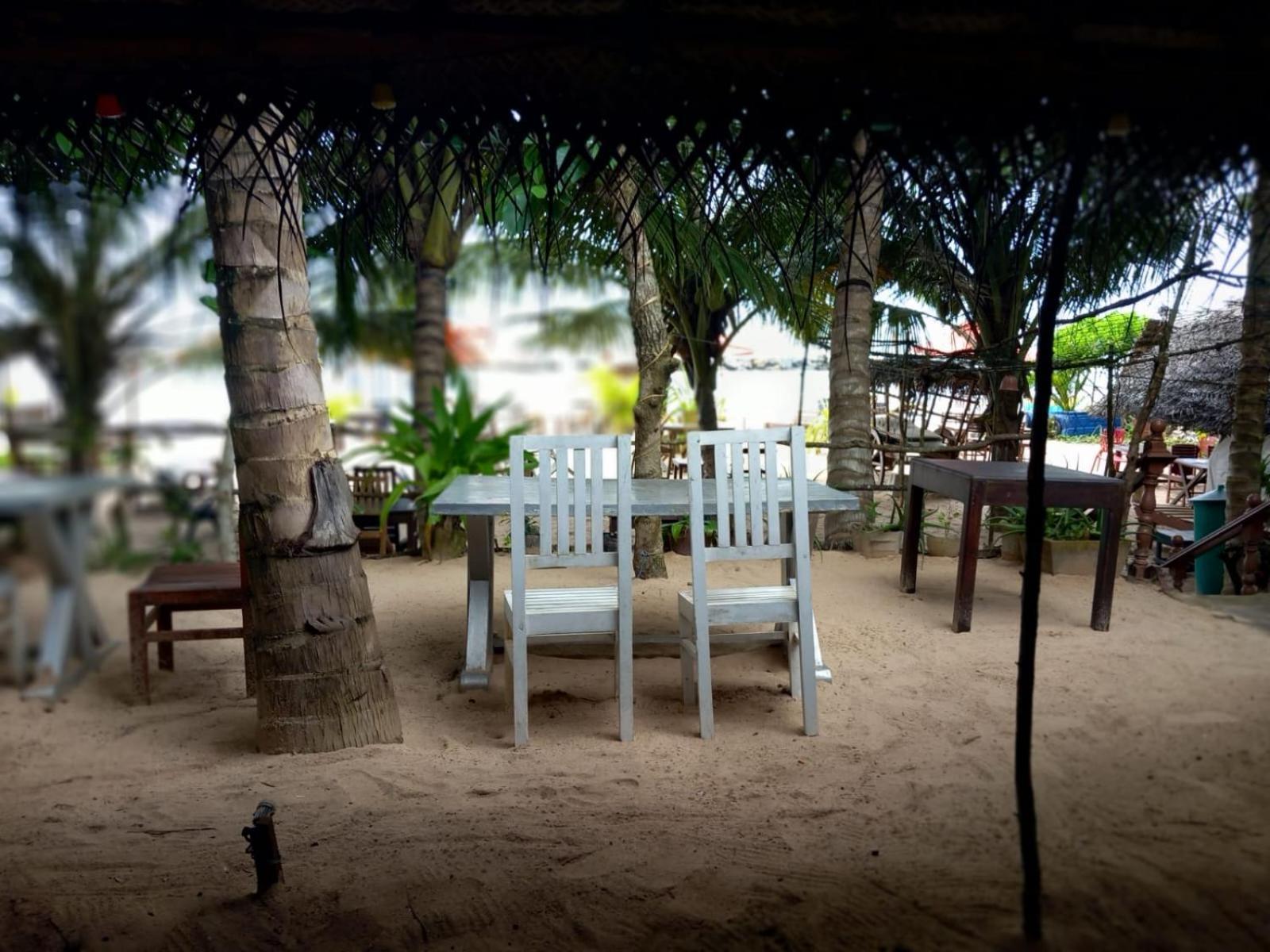 Blue Horizon Beach Hotel Tangalle Εξωτερικό φωτογραφία